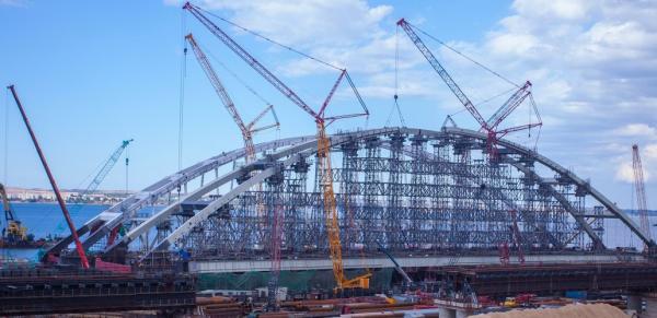 Аренда гусеничного крана 100 тонн,  120 тонн,  160 тонн,  180 тонн,  250 тонн 350 тонн,  600 тонн